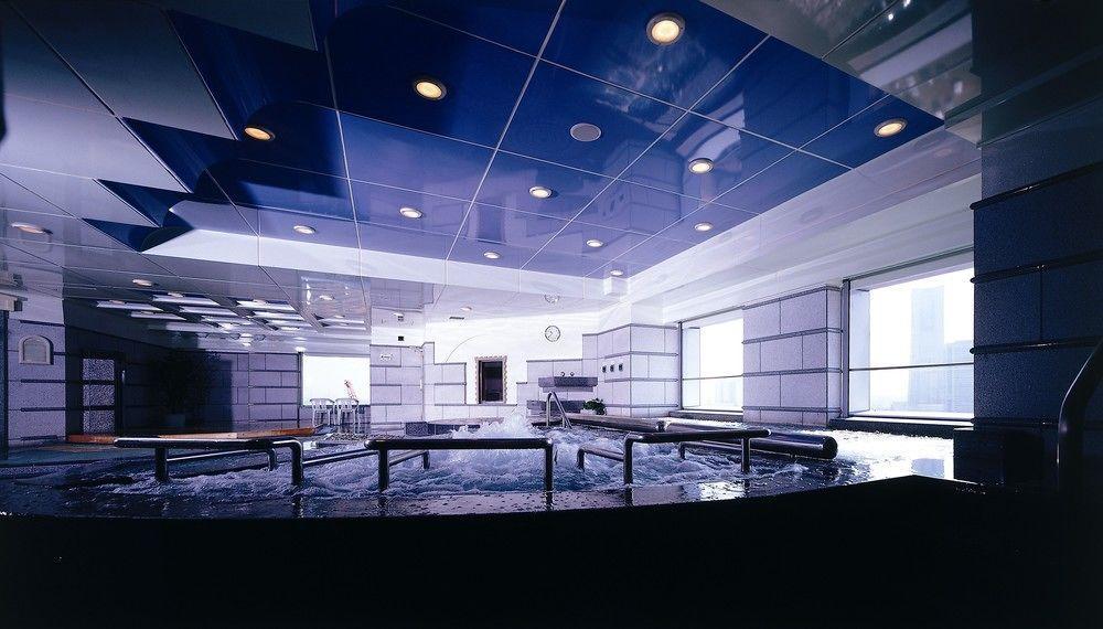 Sky Yokohama カプセルホテル 3*